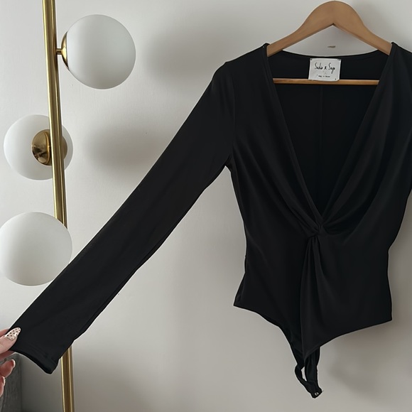 Sadie and Sage Low Cut Twist Bodysuit - Picture 4 of 6